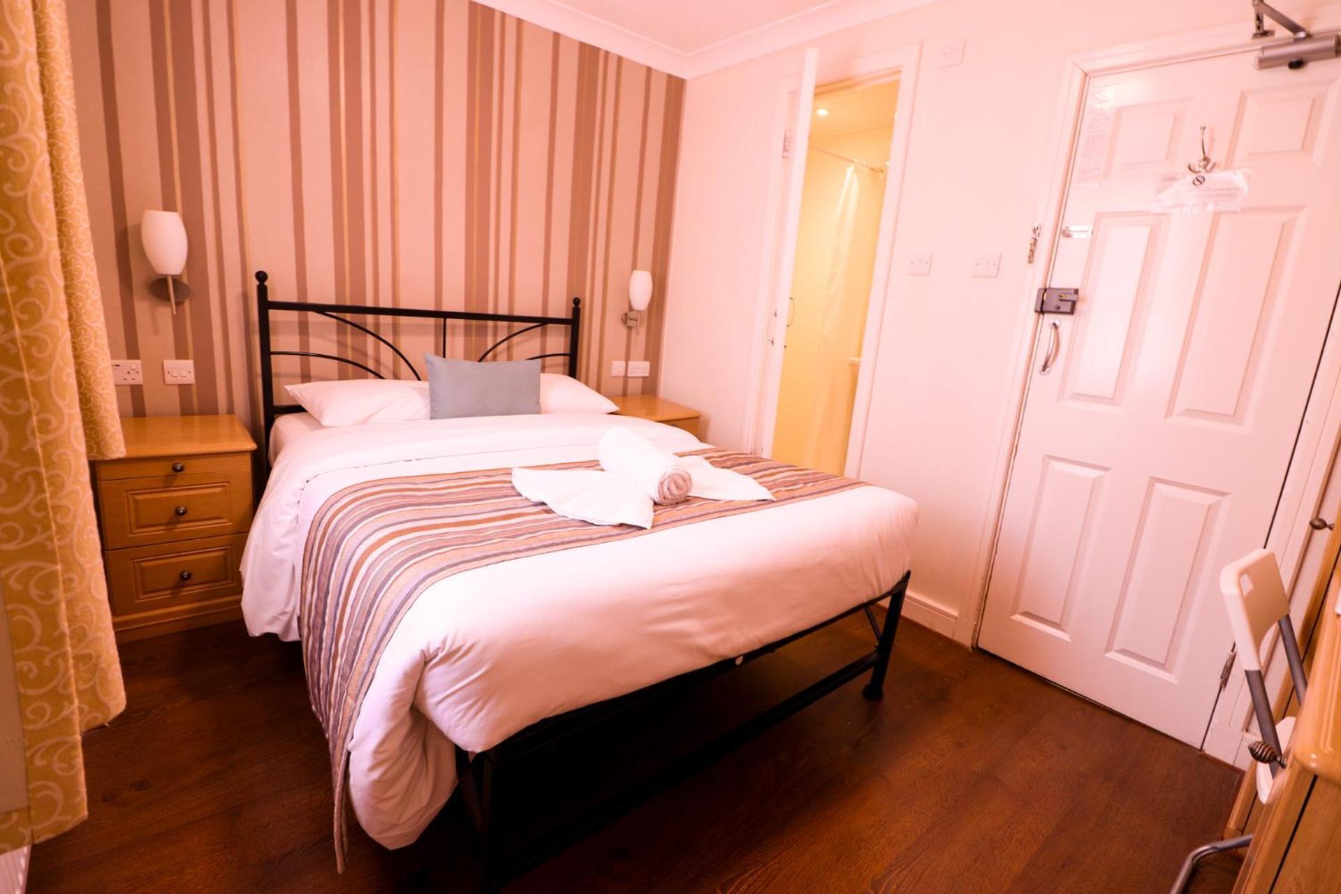Fairway Hotel Londra Exterior foto